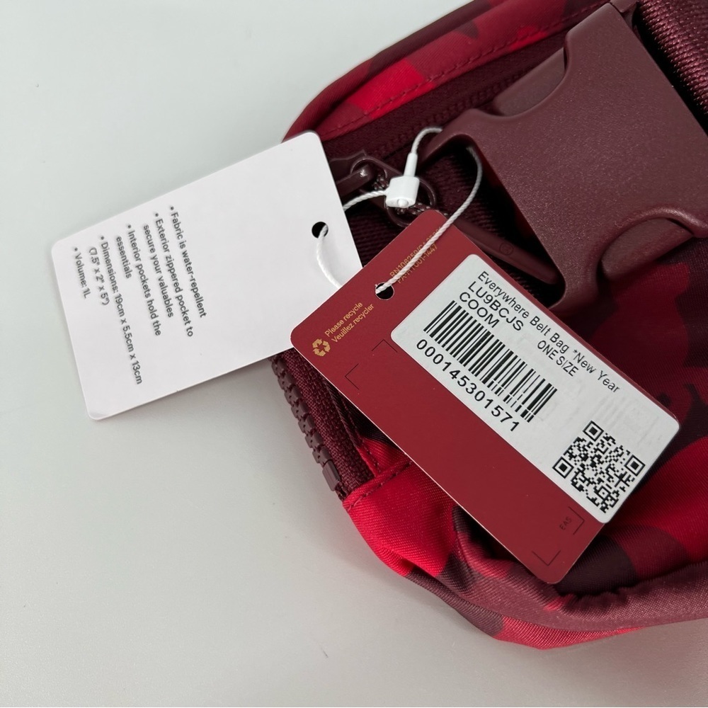 - Lululemon Lunar New Year Everywhere Belt Bag NEW PATTERN. Crossbody Rabbit - Picture 3 of 8